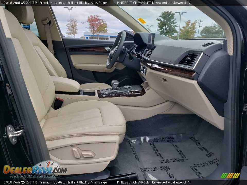 Atlas Beige Interior - 2018 Audi Q5 2.0 TFSI Premium quattro Photo #12