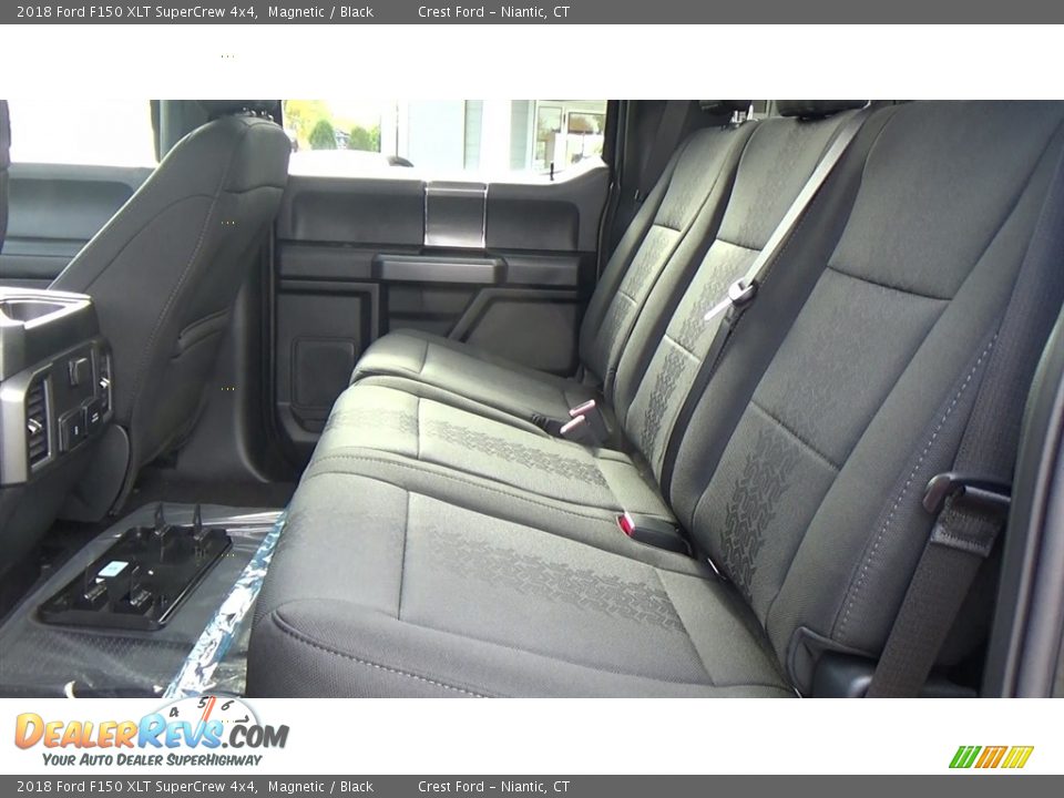 2018 Ford F150 XLT SuperCrew 4x4 Magnetic / Black Photo #18