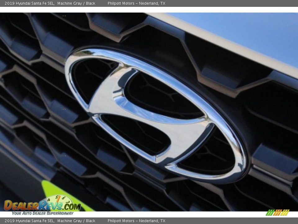 2019 Hyundai Santa Fe SEL Machine Gray / Black Photo #4