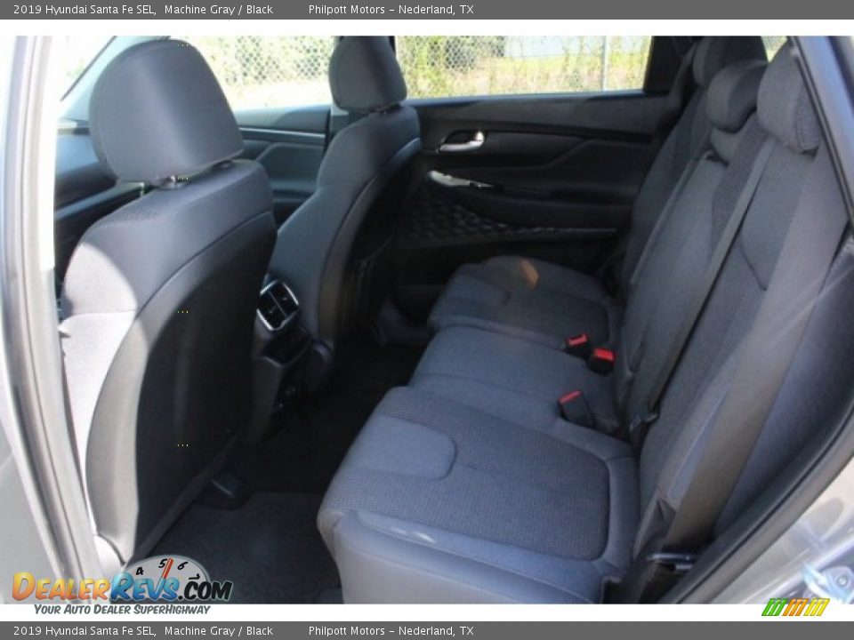 2019 Hyundai Santa Fe SEL Machine Gray / Black Photo #23
