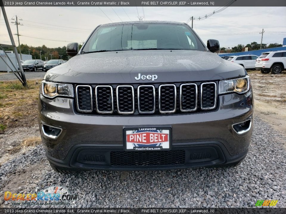 2019 Jeep Grand Cherokee Laredo 4x4 Granite Crystal Metallic / Black Photo #2