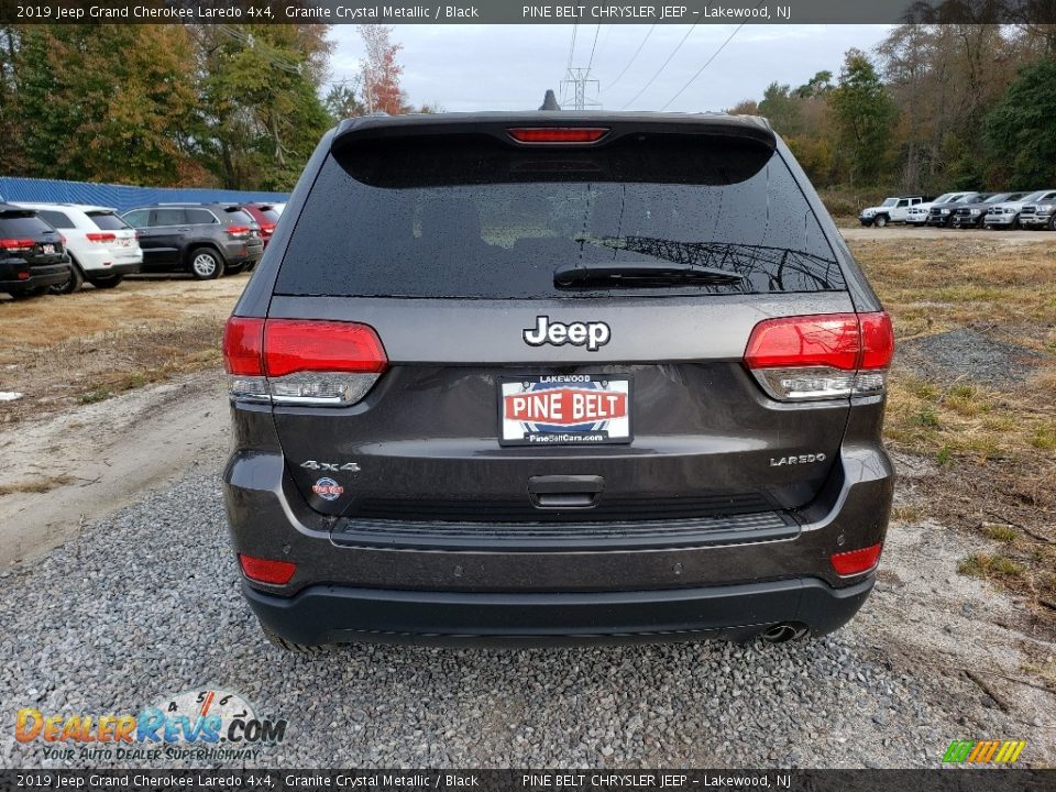 2019 Jeep Grand Cherokee Laredo 4x4 Granite Crystal Metallic / Black Photo #5