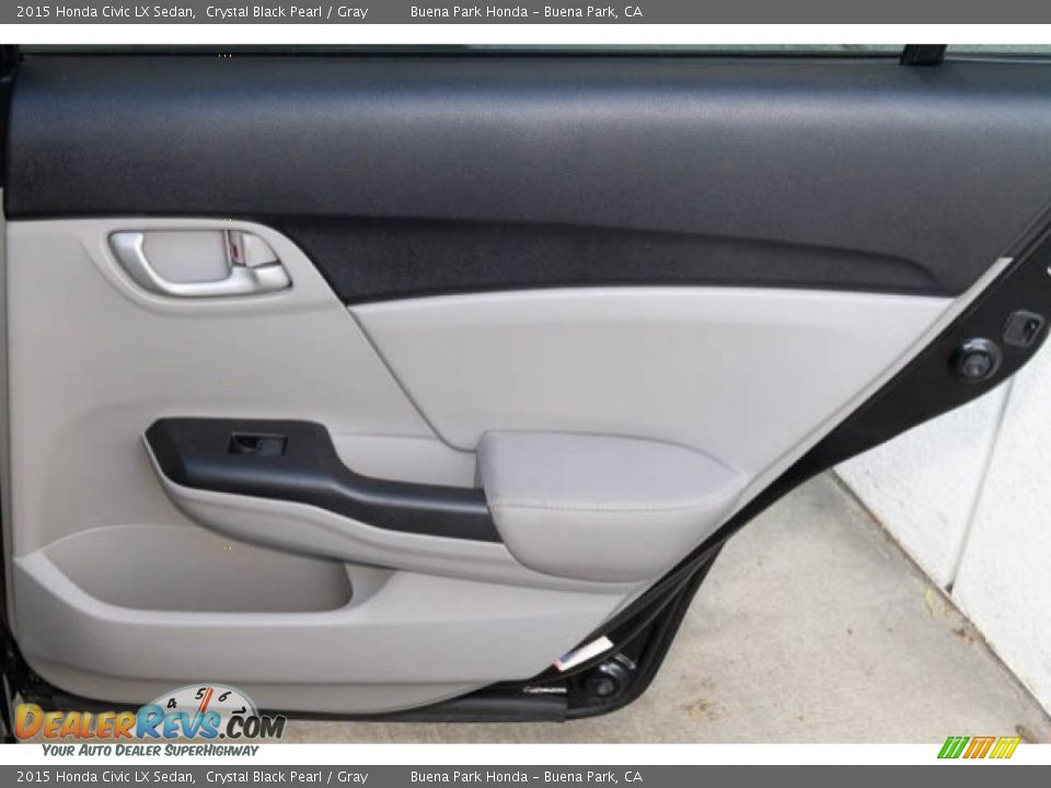 2015 Honda Civic LX Sedan Crystal Black Pearl / Gray Photo #28