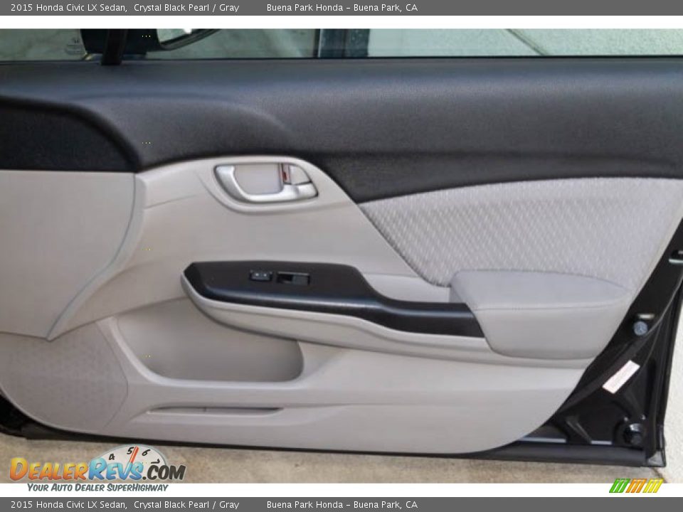 2015 Honda Civic LX Sedan Crystal Black Pearl / Gray Photo #29