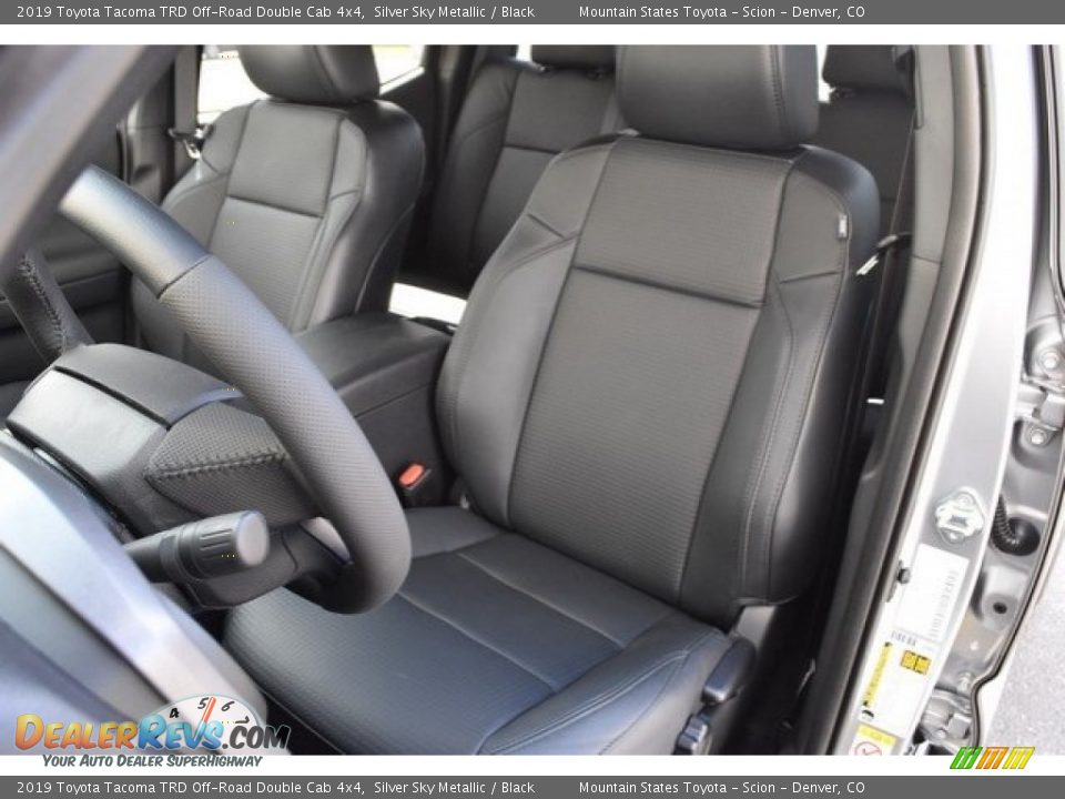 Front Seat of 2019 Toyota Tacoma TRD Off-Road Double Cab 4x4 Photo #7