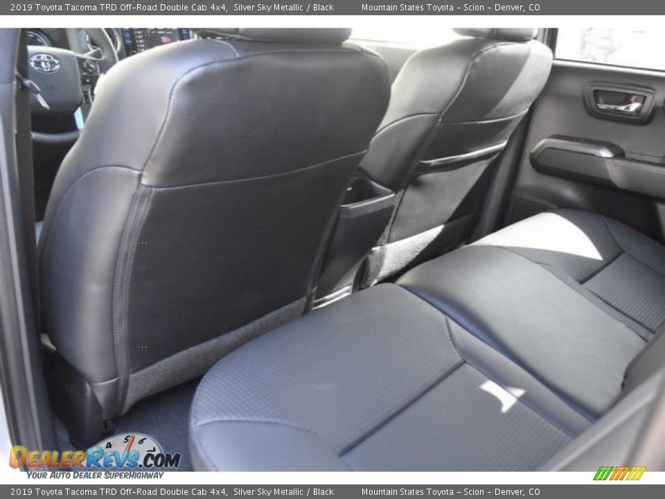 2019 Toyota Tacoma TRD Off-Road Double Cab 4x4 Silver Sky Metallic / Black Photo #14
