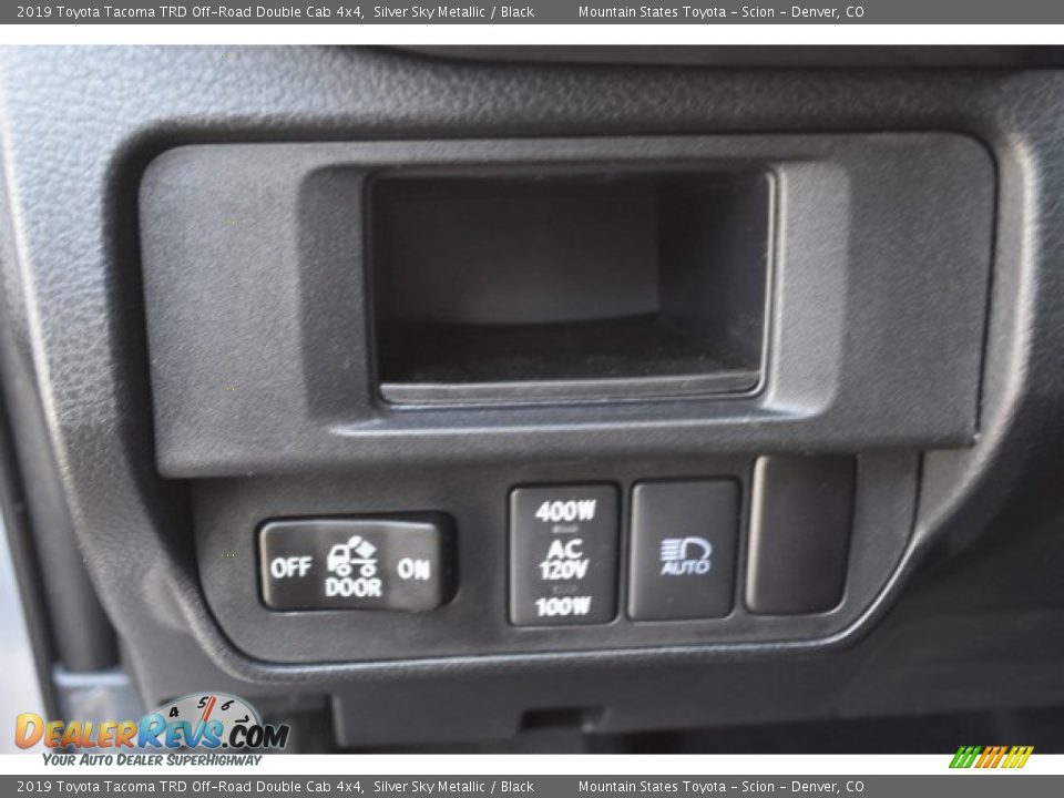 2019 Toyota Tacoma TRD Off-Road Double Cab 4x4 Silver Sky Metallic / Black Photo #25