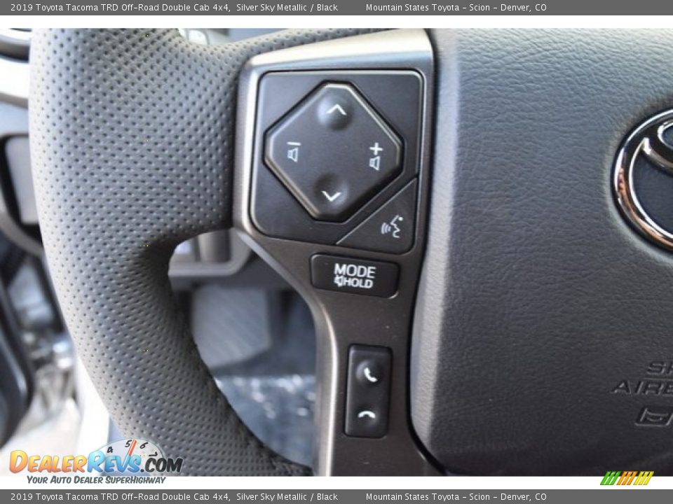 2019 Toyota Tacoma TRD Off-Road Double Cab 4x4 Silver Sky Metallic / Black Photo #26