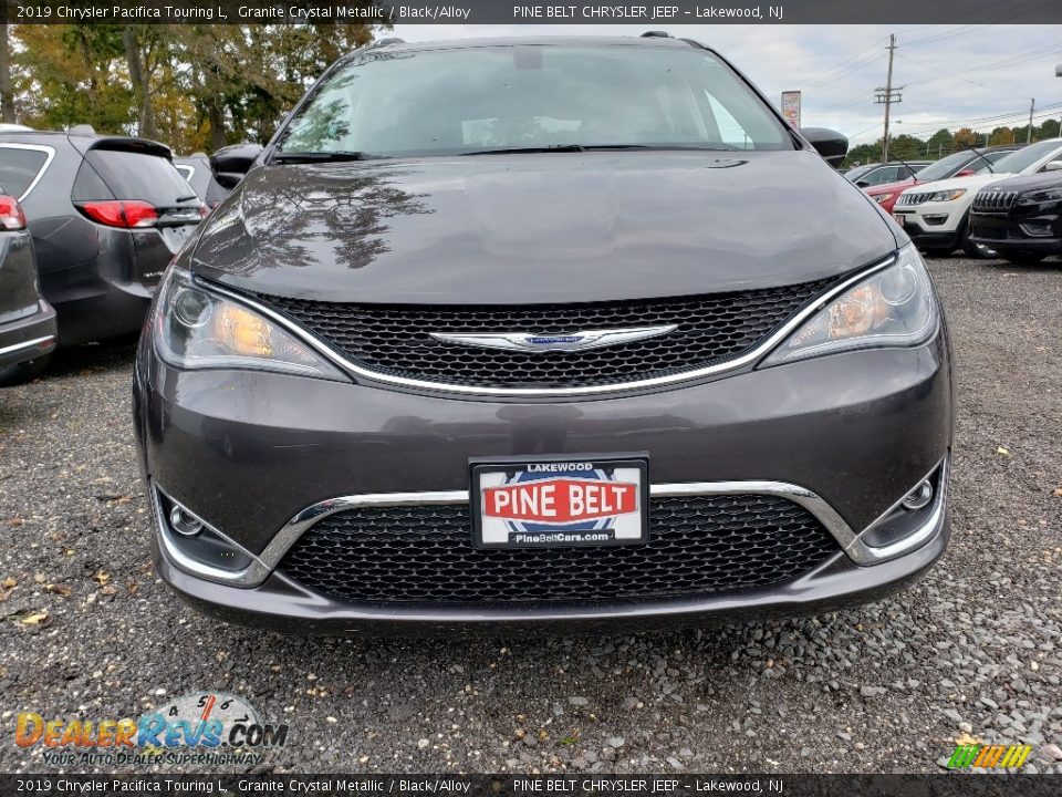 2019 Chrysler Pacifica Touring L Granite Crystal Metallic / Black/Alloy Photo #2