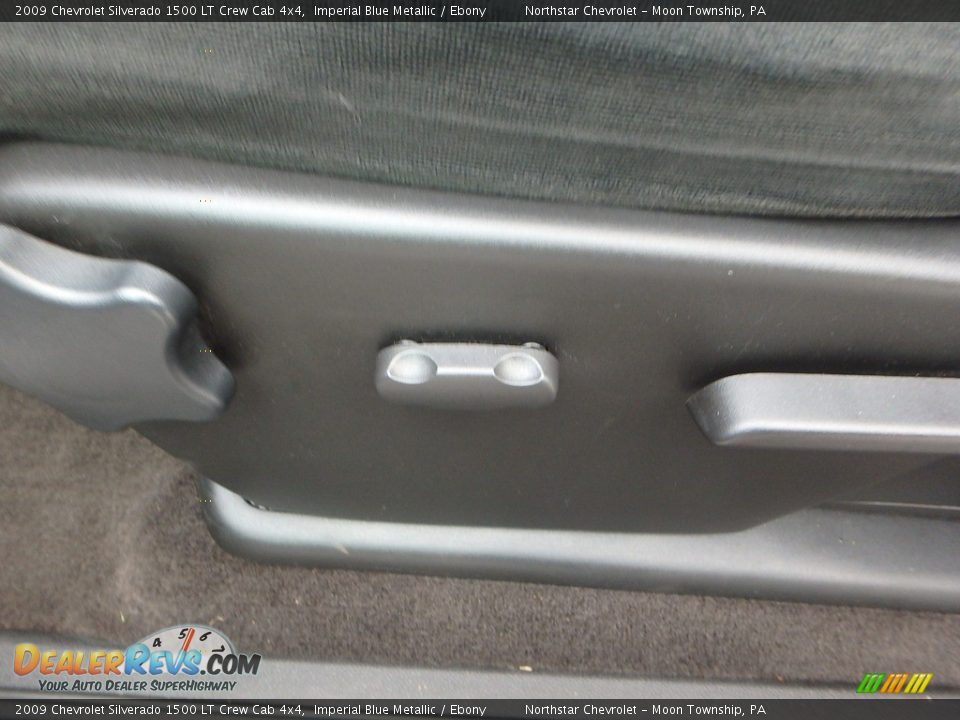 2009 Chevrolet Silverado 1500 LT Crew Cab 4x4 Imperial Blue Metallic / Ebony Photo #12