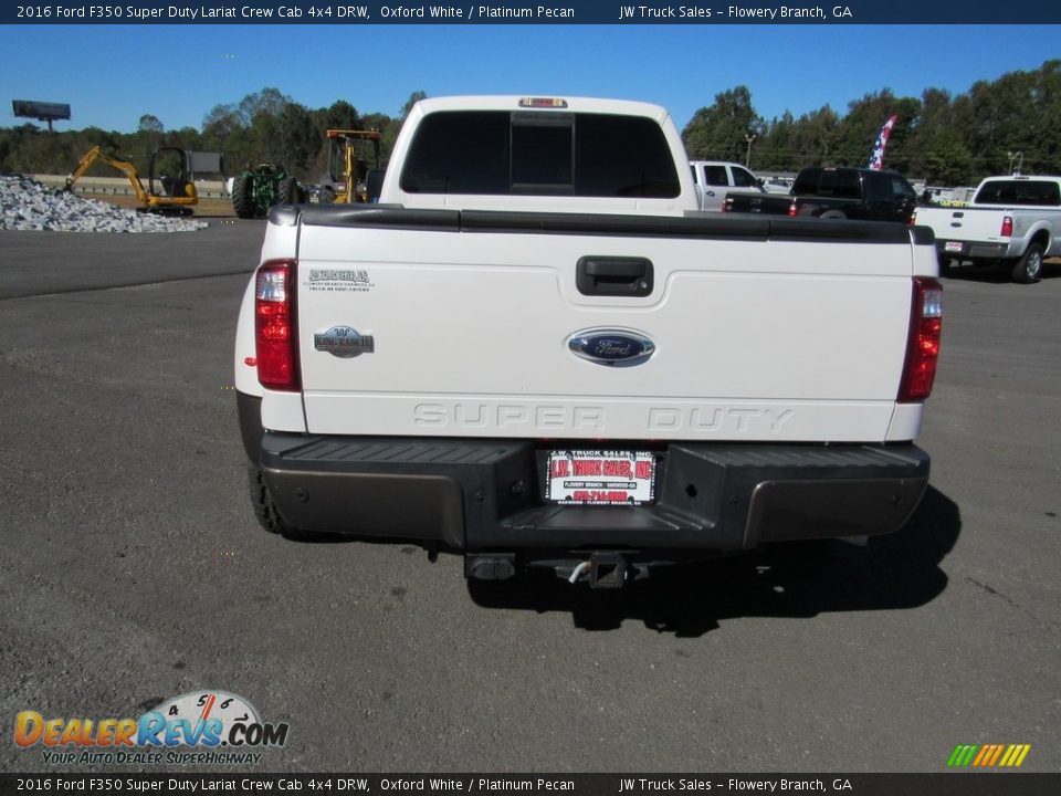 2016 Ford F350 Super Duty Lariat Crew Cab 4x4 DRW Oxford White / Platinum Pecan Photo #4