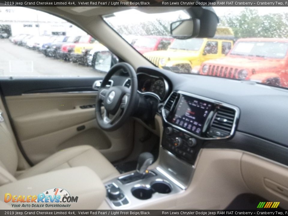 2019 Jeep Grand Cherokee Limited 4x4 Velvet Red Pearl / Light Frost Beige/Black Photo #11