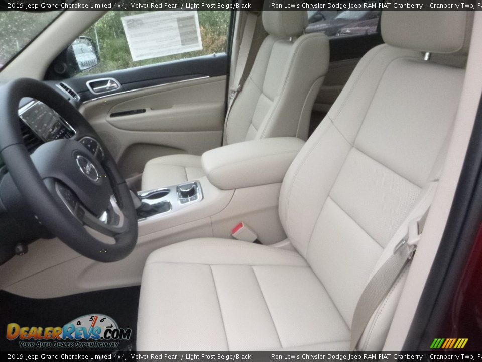 2019 Jeep Grand Cherokee Limited 4x4 Velvet Red Pearl / Light Frost Beige/Black Photo #16