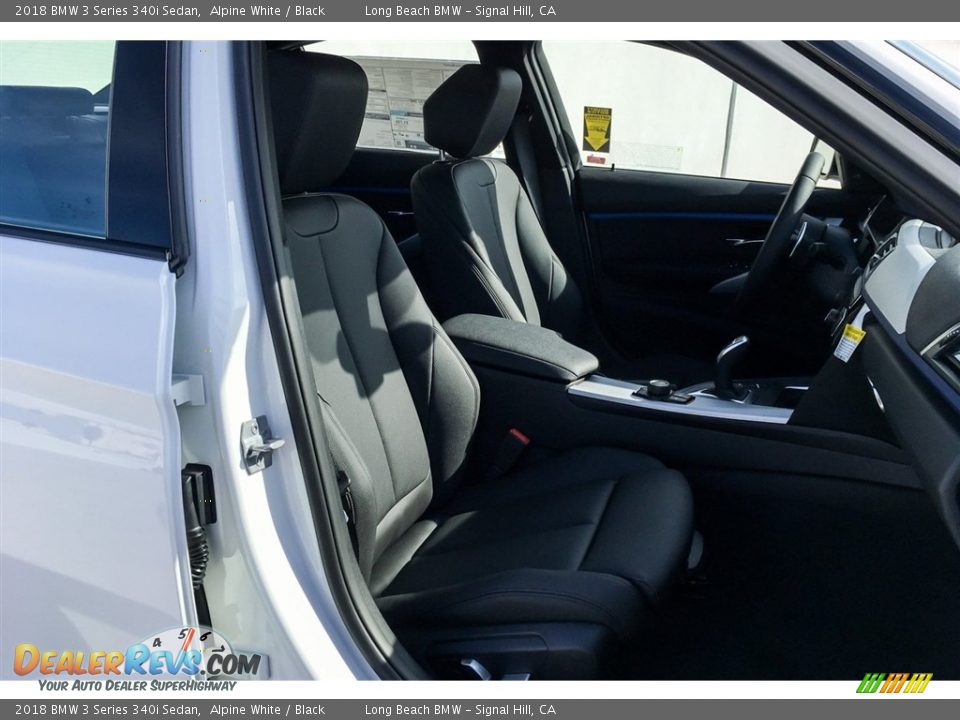 2018 BMW 3 Series 340i Sedan Alpine White / Black Photo #5
