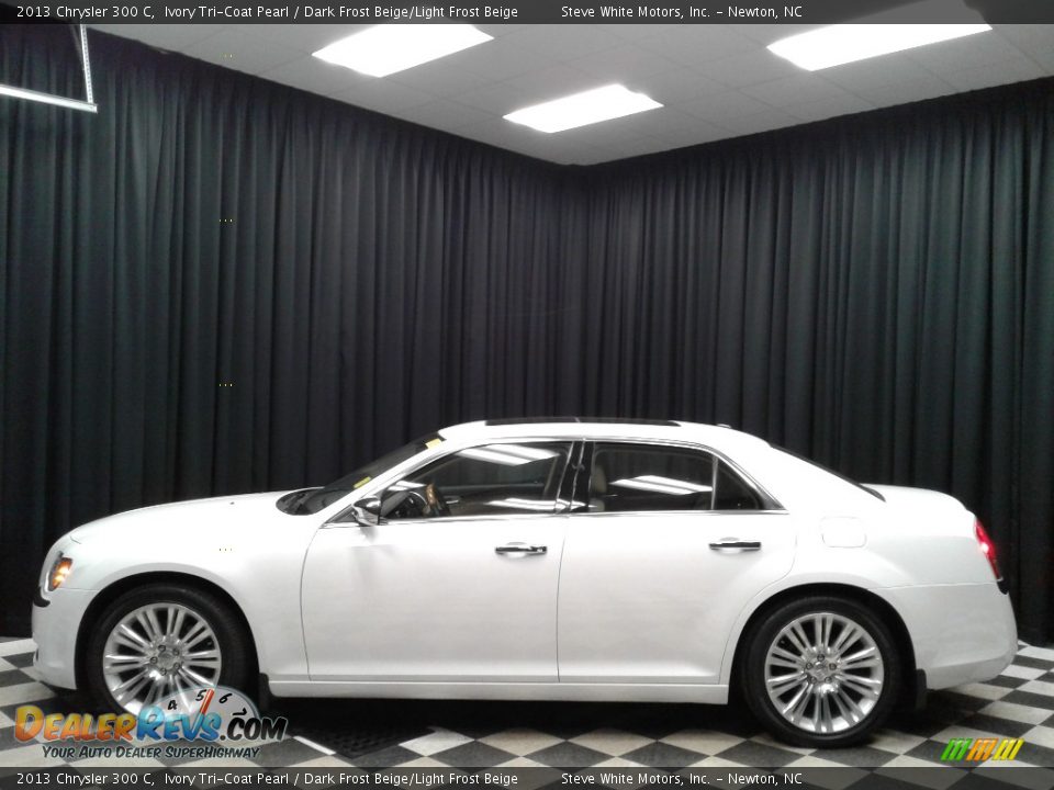 2013 Chrysler 300 C Ivory Tri-Coat Pearl / Dark Frost Beige/Light Frost Beige Photo #1
