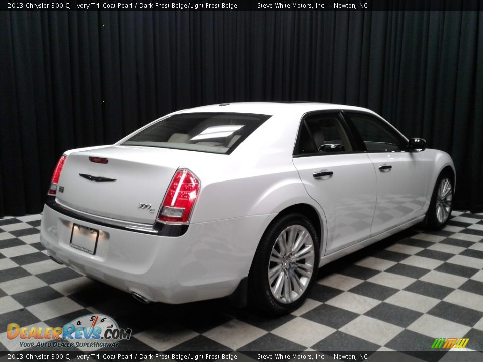 2013 Chrysler 300 C Ivory Tri-Coat Pearl / Dark Frost Beige/Light Frost Beige Photo #6