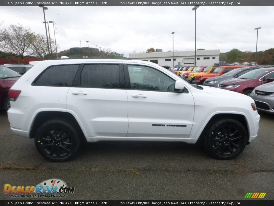 2019 Jeep Grand Cherokee Altitude 4x4 Bright White / Black Photo #6