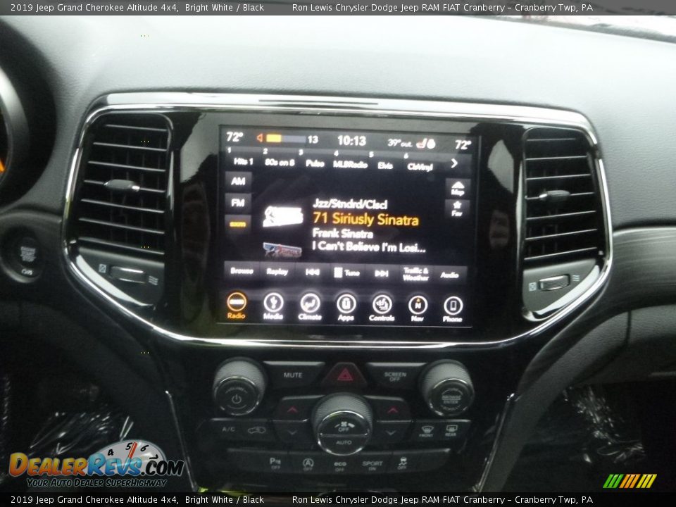 2019 Jeep Grand Cherokee Altitude 4x4 Bright White / Black Photo #17