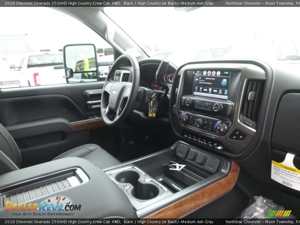 2019 Chevrolet Silverado 2500HD High Country Crew Cab 4WD Black / High Country Jet Black/­Medium Ash Gray Photo #11