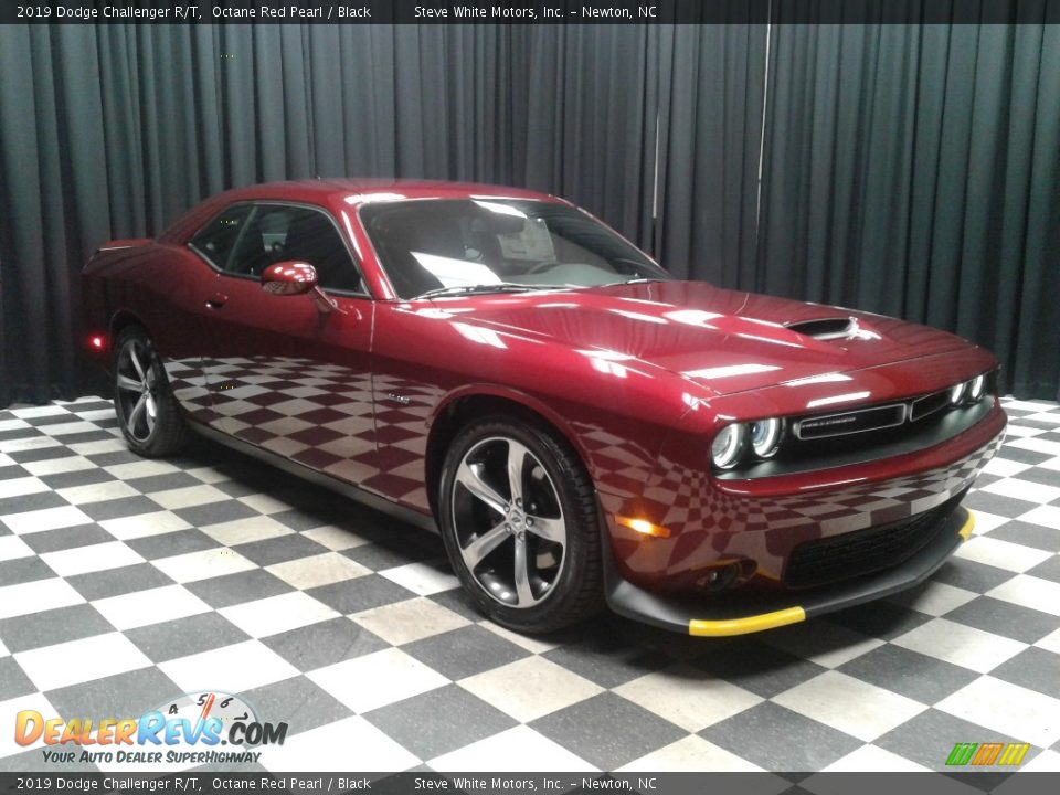 2019 Dodge Challenger R/T Octane Red Pearl / Black Photo #4