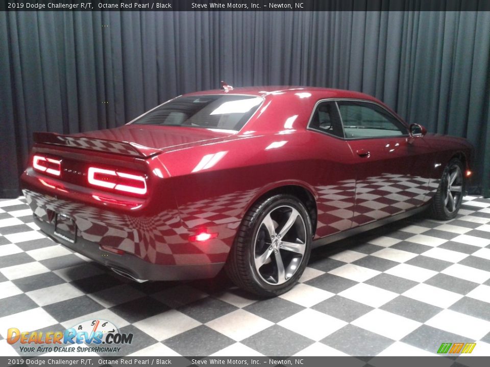 2019 Dodge Challenger R/T Octane Red Pearl / Black Photo #6