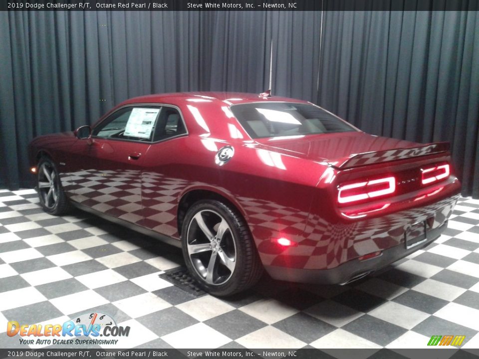 2019 Dodge Challenger R/T Octane Red Pearl / Black Photo #8