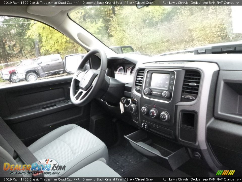 2019 Ram 1500 Classic Tradesman Quad Cab 4x4 Diamond Black Crystal Pearl / Black/Diesel Gray Photo #11