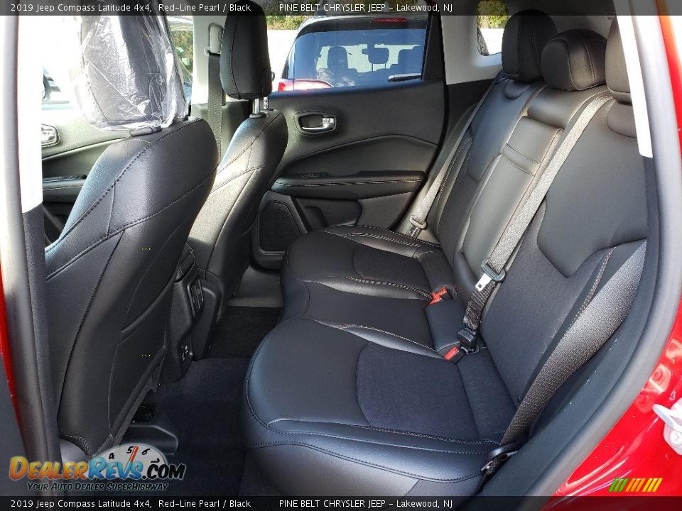 2019 Jeep Compass Latitude 4x4 Red-Line Pearl / Black Photo #6