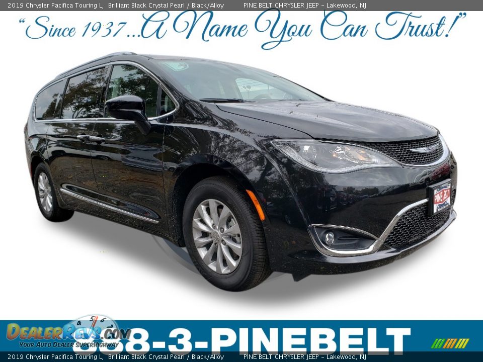 2019 Chrysler Pacifica Touring L Brilliant Black Crystal Pearl / Black/Alloy Photo #1
