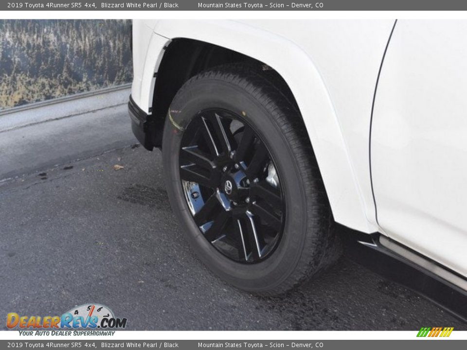 2019 Toyota 4Runner SR5 4x4 Blizzard White Pearl / Black Photo #33