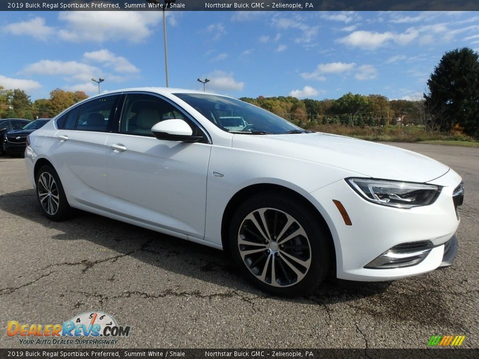 Summit White 2019 Buick Regal Sportback Preferred Photo #3
