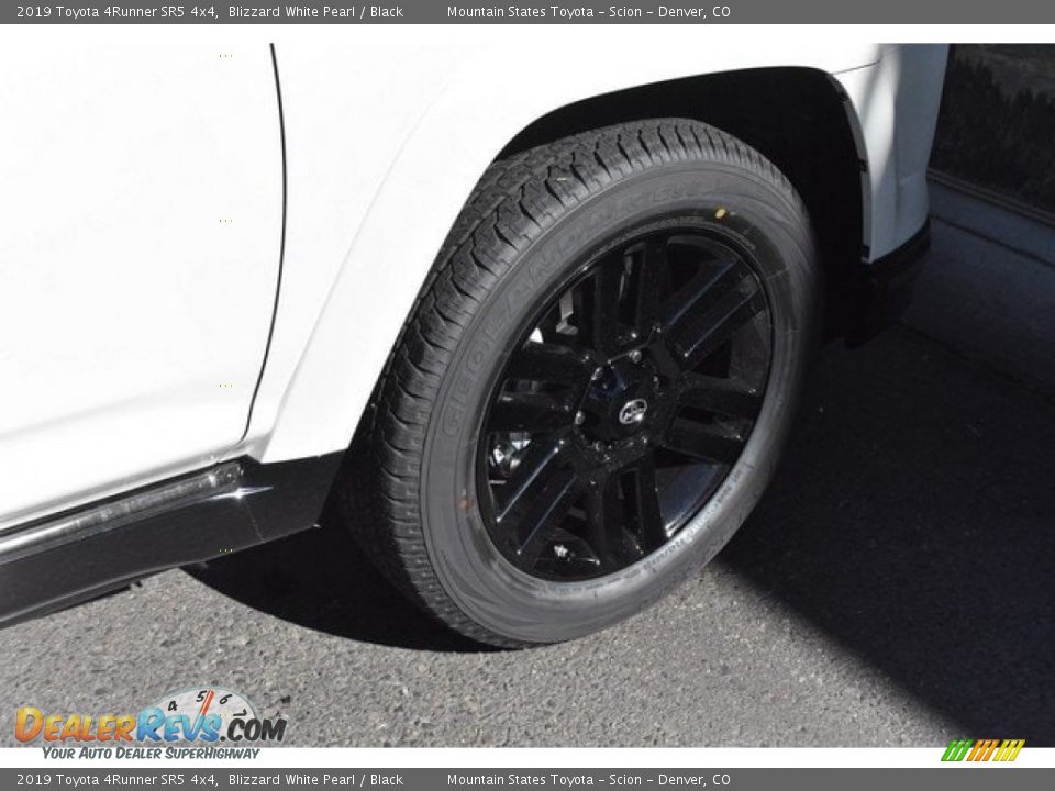 2019 Toyota 4Runner SR5 4x4 Blizzard White Pearl / Black Photo #36