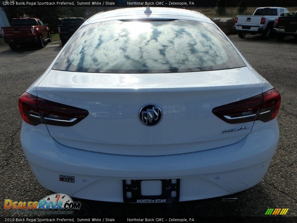 2019 Buick Regal Sportback Preferred Summit White / Shale Photo #6
