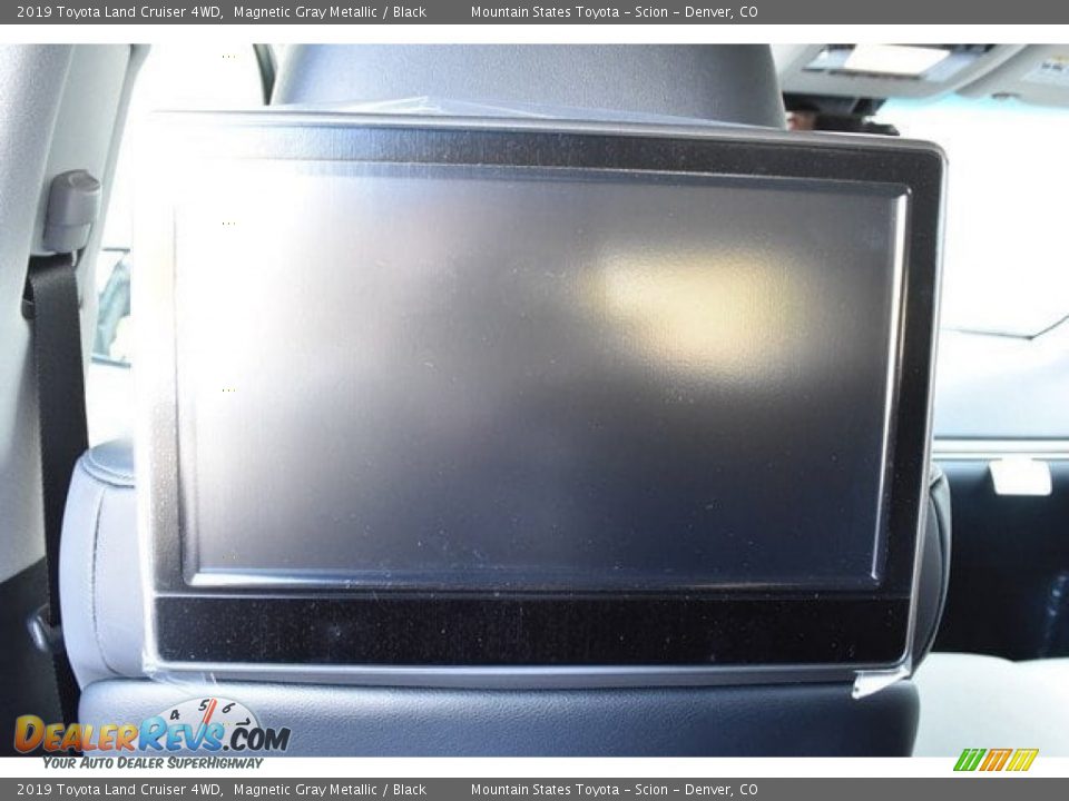 Entertainment System of 2019 Toyota Land Cruiser 4WD Photo #18