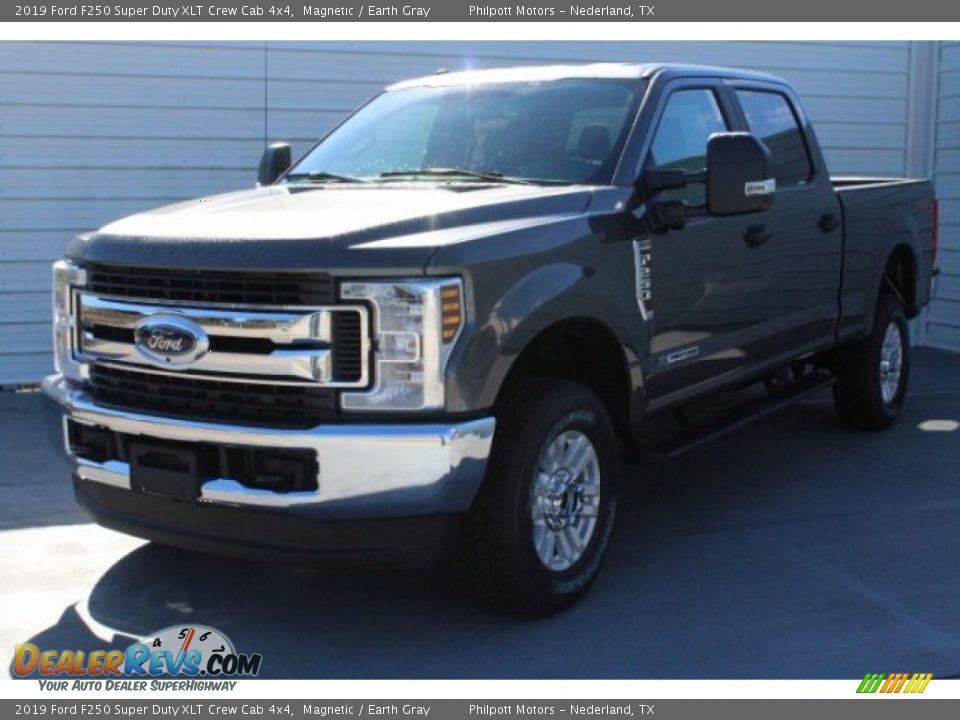 2019 Ford F250 Super Duty XLT Crew Cab 4x4 Magnetic / Earth Gray Photo #3