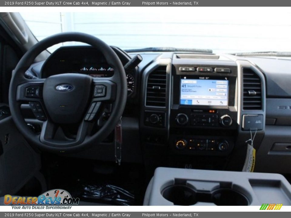 2019 Ford F250 Super Duty XLT Crew Cab 4x4 Magnetic / Earth Gray Photo #23
