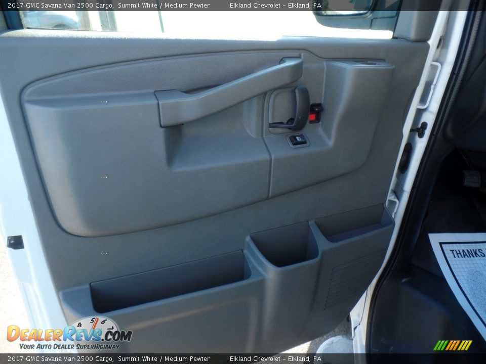 2017 GMC Savana Van 2500 Cargo Summit White / Medium Pewter Photo #16
