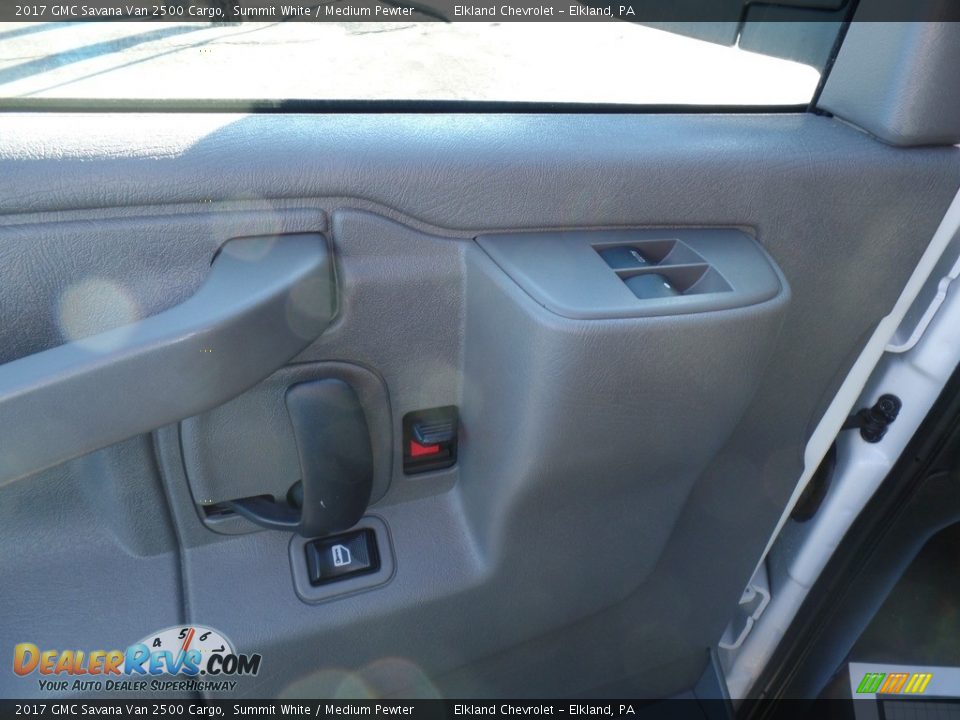 2017 GMC Savana Van 2500 Cargo Summit White / Medium Pewter Photo #17