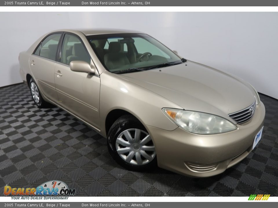 2005 Toyota Camry LE Beige / Taupe Photo #4