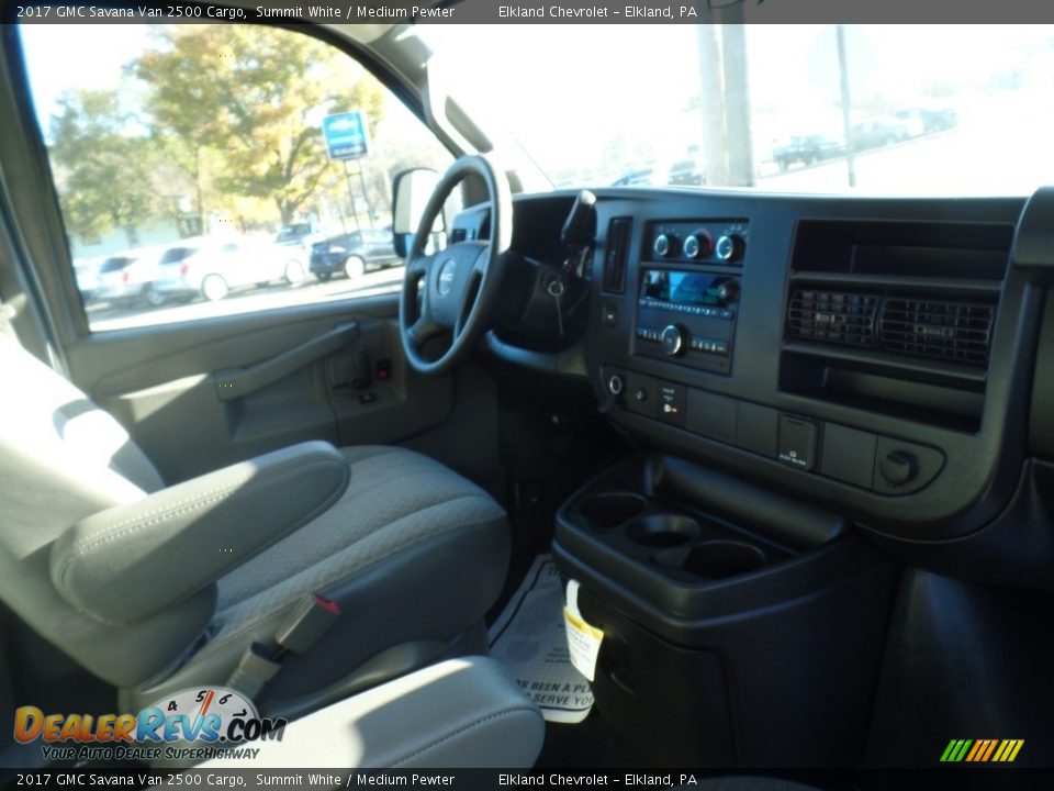 2017 GMC Savana Van 2500 Cargo Summit White / Medium Pewter Photo #34