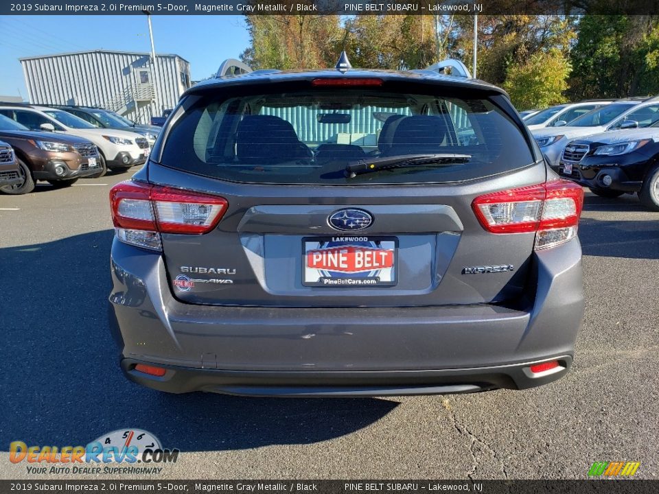2019 Subaru Impreza 2.0i Premium 5-Door Magnetite Gray Metallic / Black Photo #5