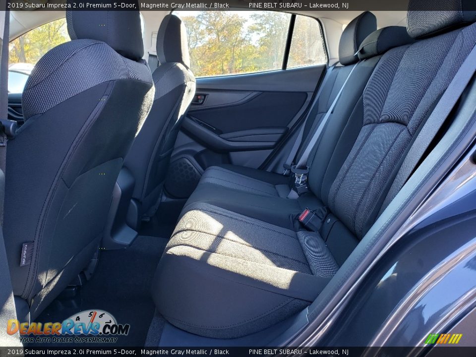 2019 Subaru Impreza 2.0i Premium 5-Door Magnetite Gray Metallic / Black Photo #6