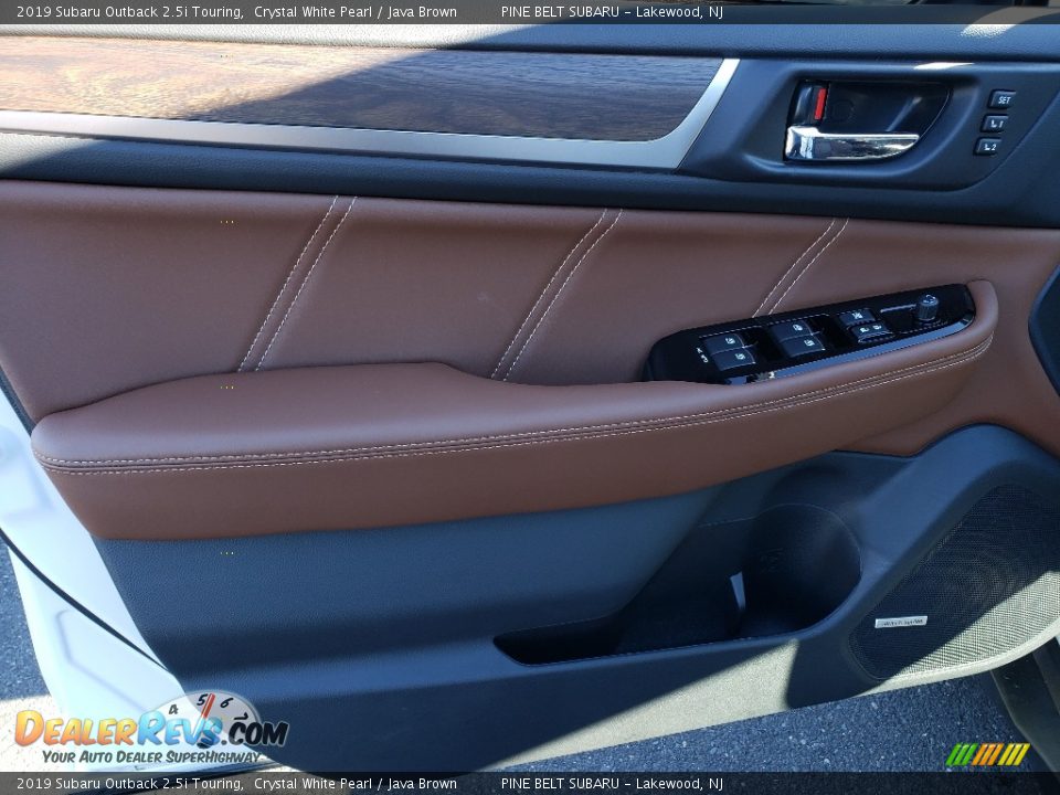 2019 Subaru Outback 2.5i Touring Crystal White Pearl / Java Brown Photo #8