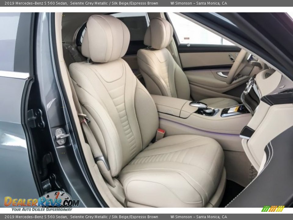 Front Seat of 2019 Mercedes-Benz S 560 Sedan Photo #5