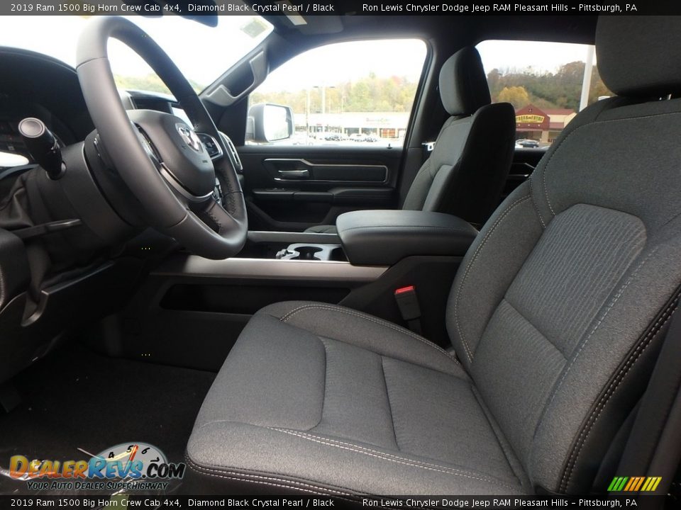 2019 Ram 1500 Big Horn Crew Cab 4x4 Diamond Black Crystal Pearl / Black Photo #10