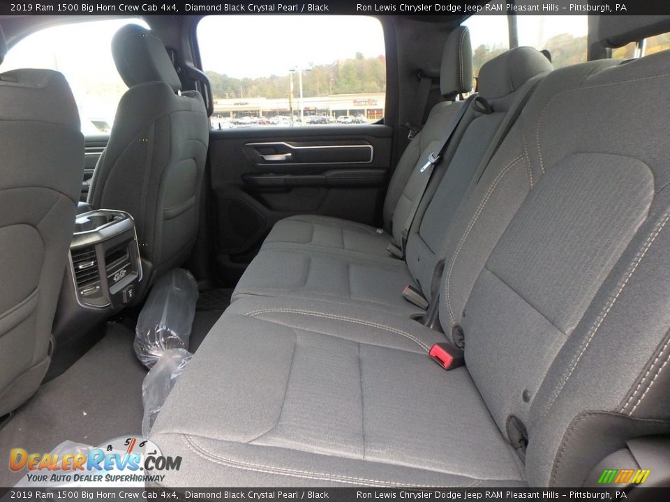 2019 Ram 1500 Big Horn Crew Cab 4x4 Diamond Black Crystal Pearl / Black Photo #11