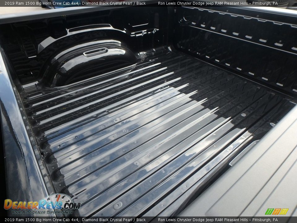 2019 Ram 1500 Big Horn Crew Cab 4x4 Diamond Black Crystal Pearl / Black Photo #20