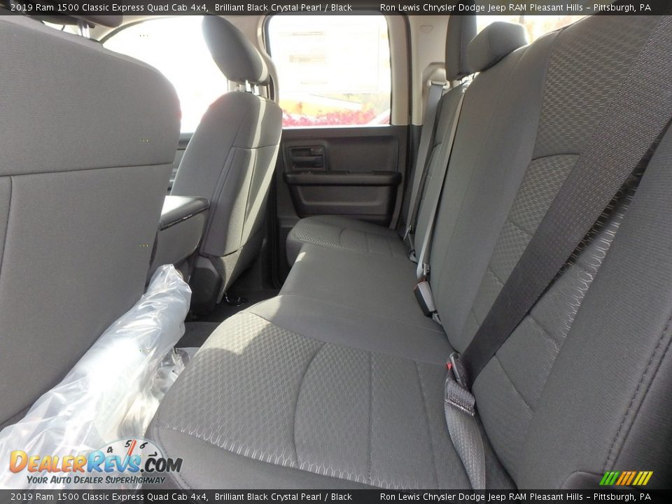 2019 Ram 1500 Classic Express Quad Cab 4x4 Brilliant Black Crystal Pearl / Black Photo #10