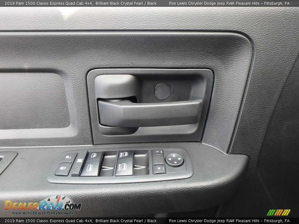 2019 Ram 1500 Classic Express Quad Cab 4x4 Brilliant Black Crystal Pearl / Black Photo #12
