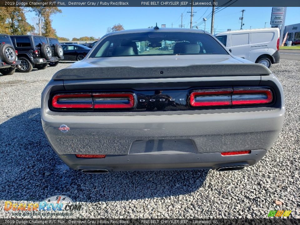 2019 Dodge Challenger R/T Plus Destroyer Gray / Ruby Red/Black Photo #5